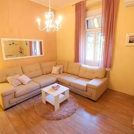 Apartamento Rosa Solis