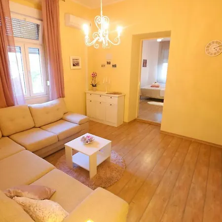 Apartamento Rosa Solis Zadar