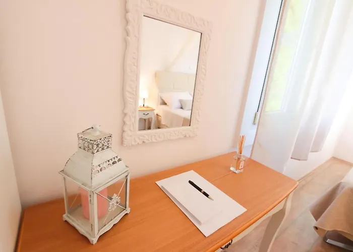 Rosa Solis * Задар